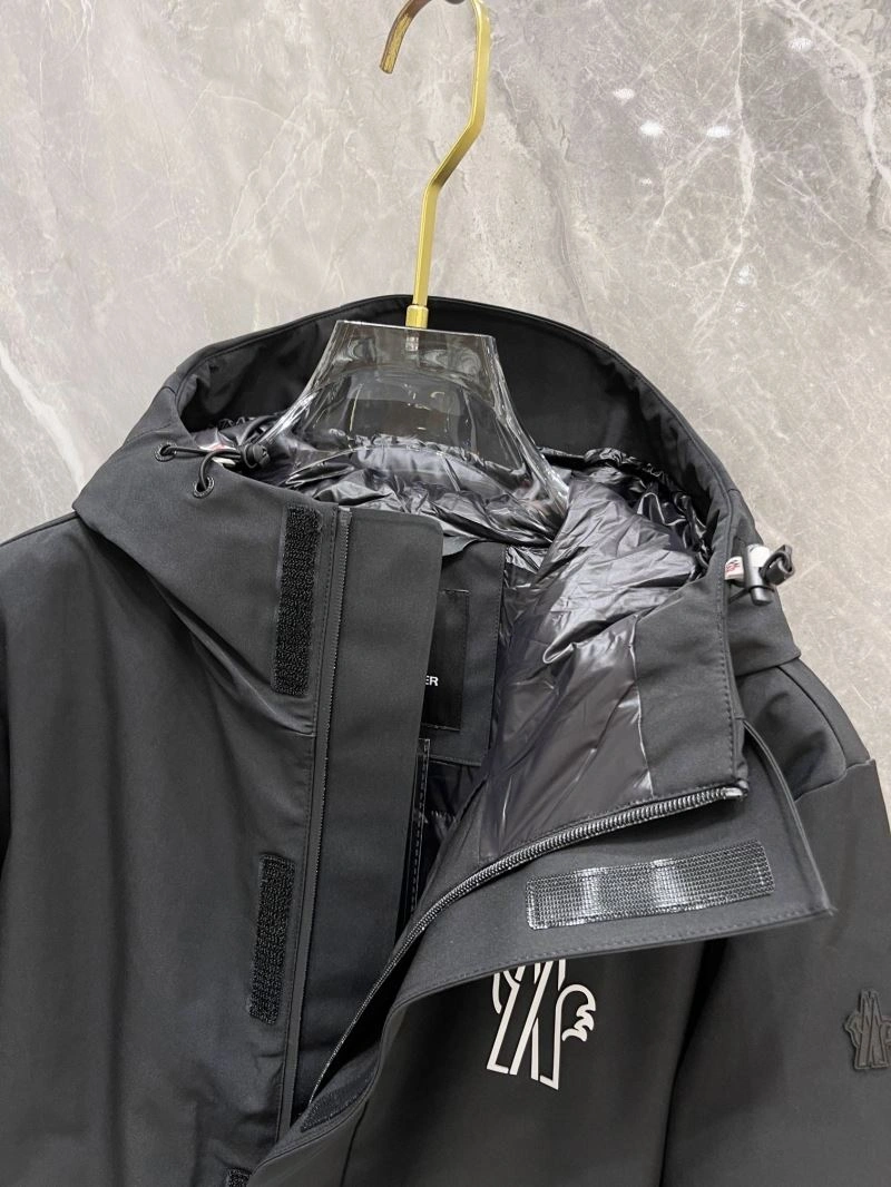 SmoothTexture Moncler Down Jackets 143940