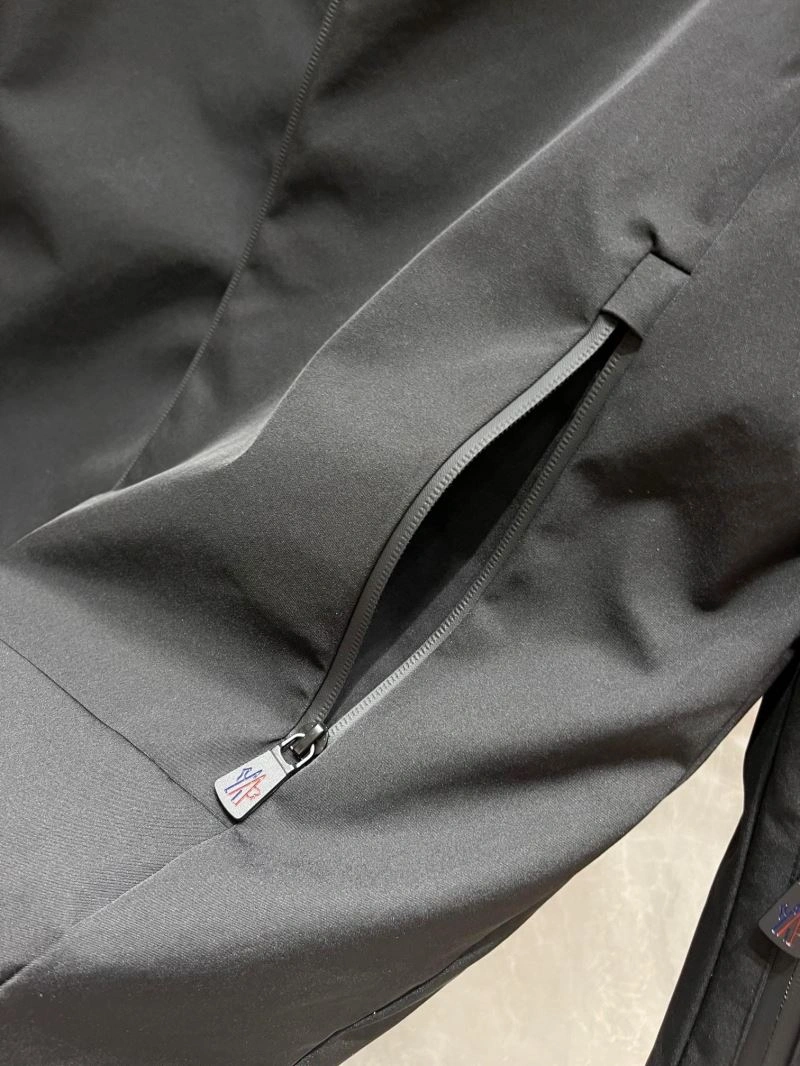 Unique Moncler Down Jackets 143932
