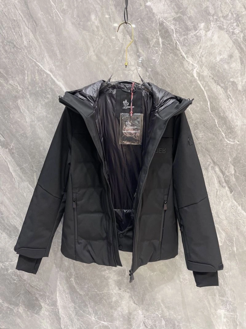 Moncler Down Jackets Timeless 143937