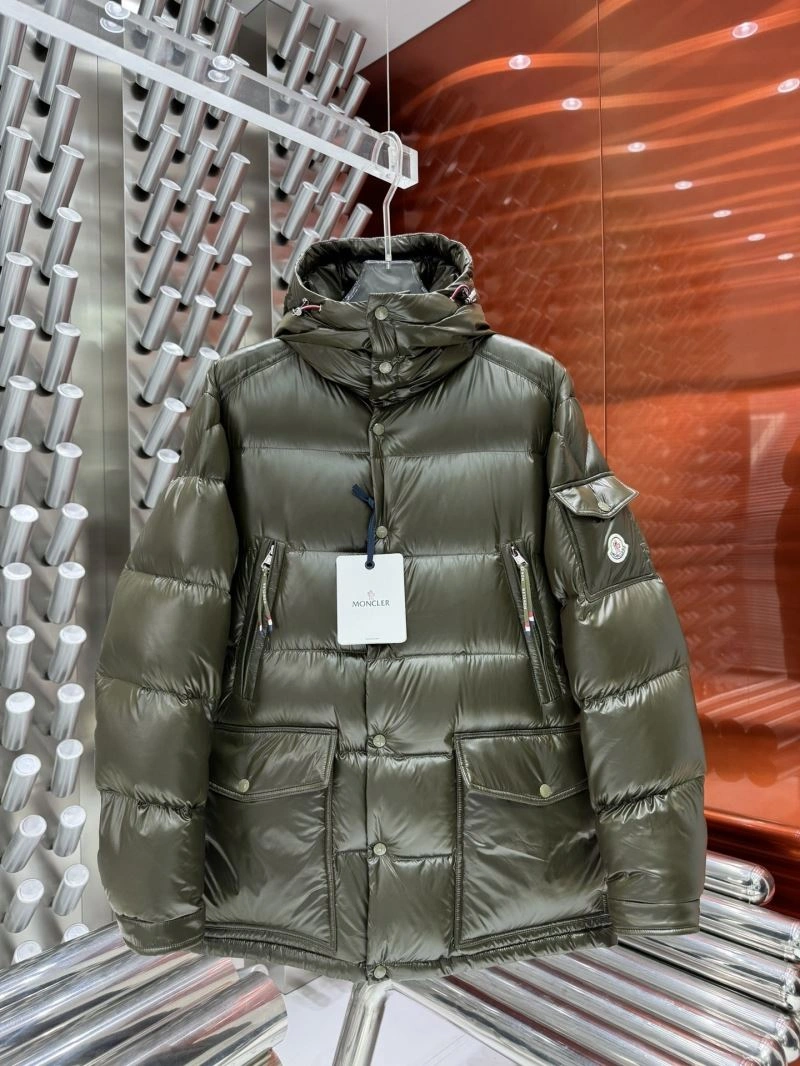 Moncler Down Jackets Comfortable 143925