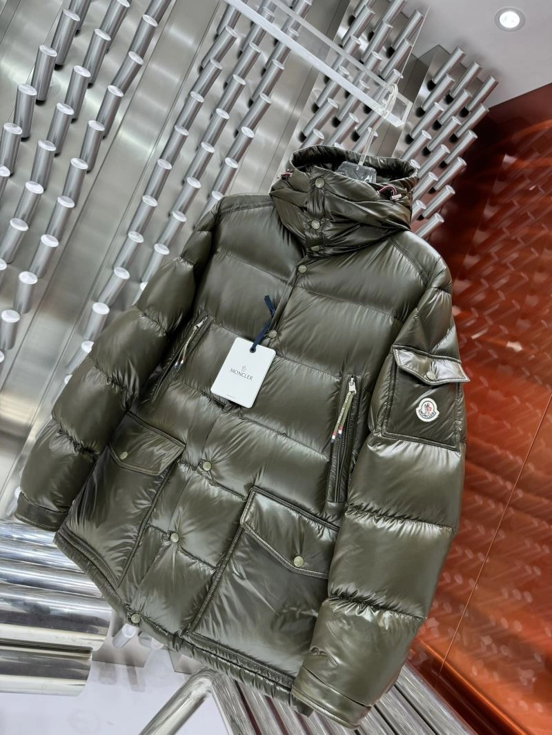Moncler Down Jackets Comfortable 143925