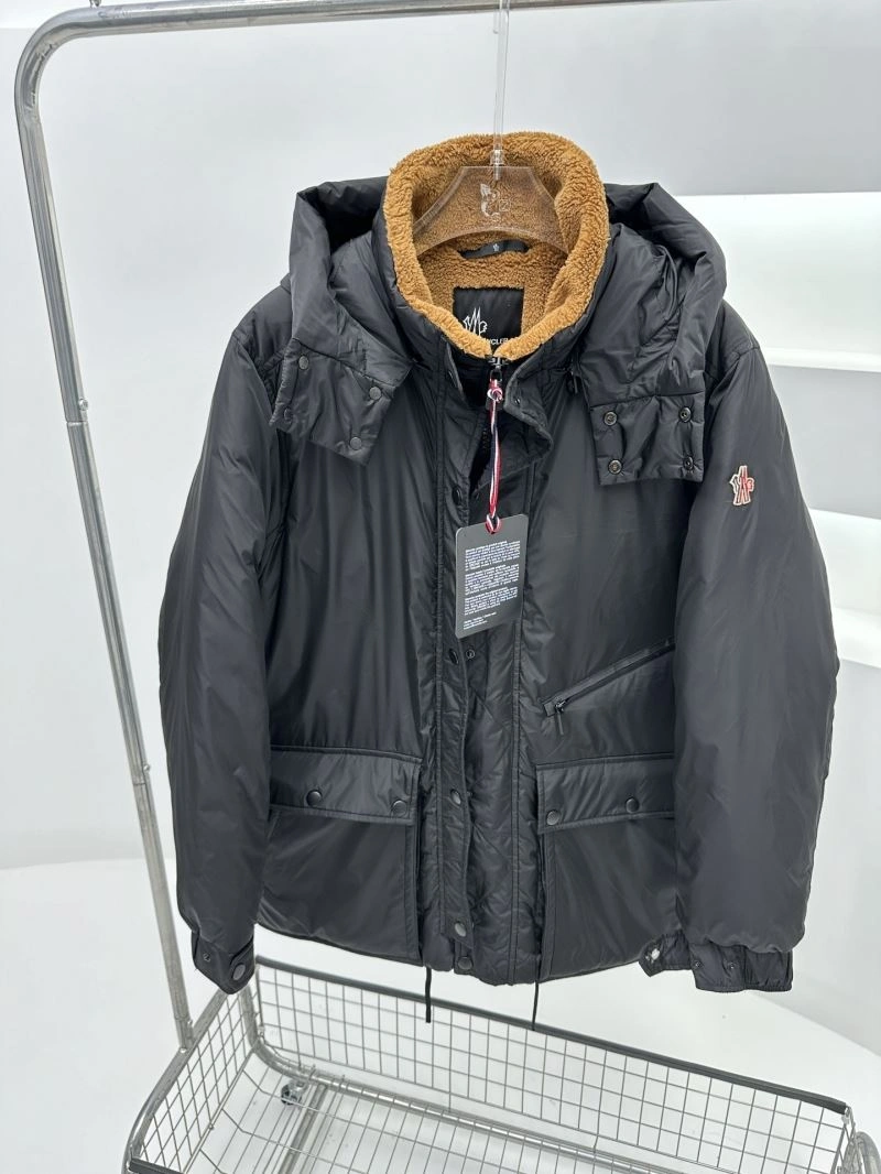 Practical Moncler Down Jackets 143927