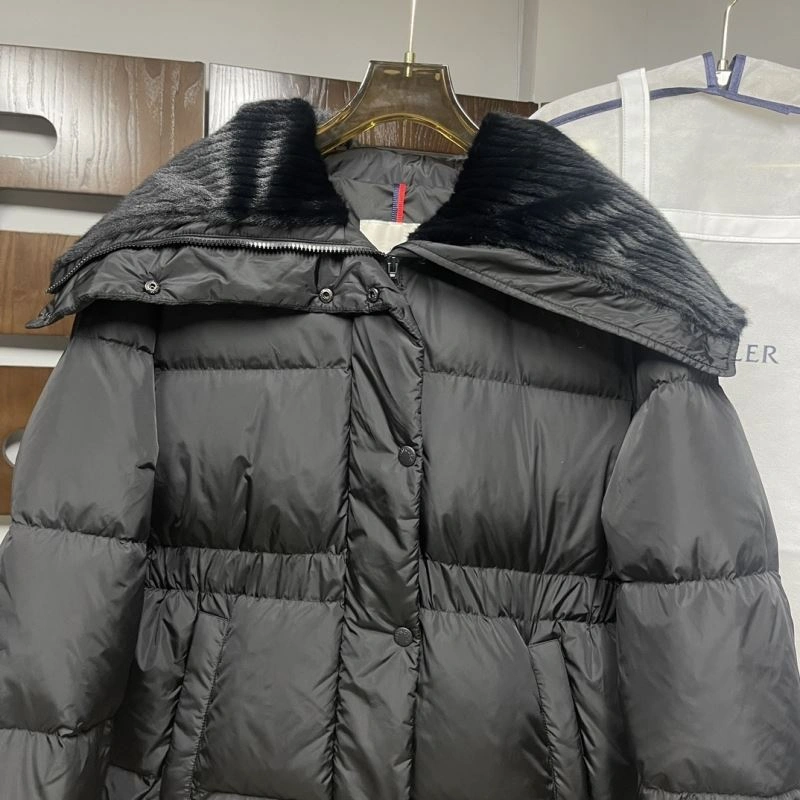 Moncler Down Jackets FreshLook 143939
