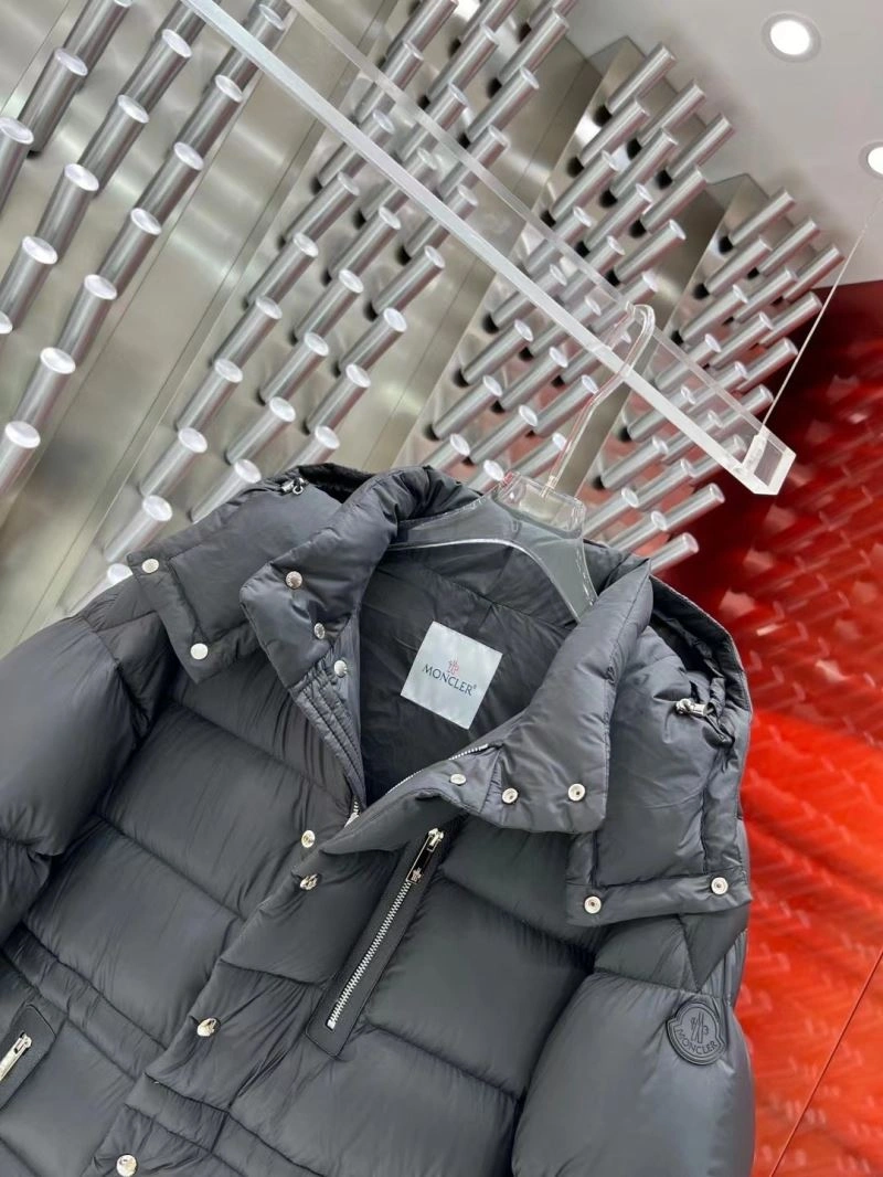 OdorResistant Moncler Down Jackets 143923