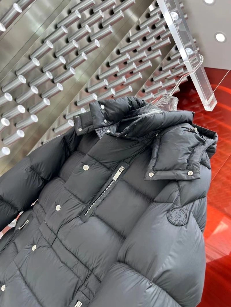 OdorResistant Moncler Down Jackets 143923