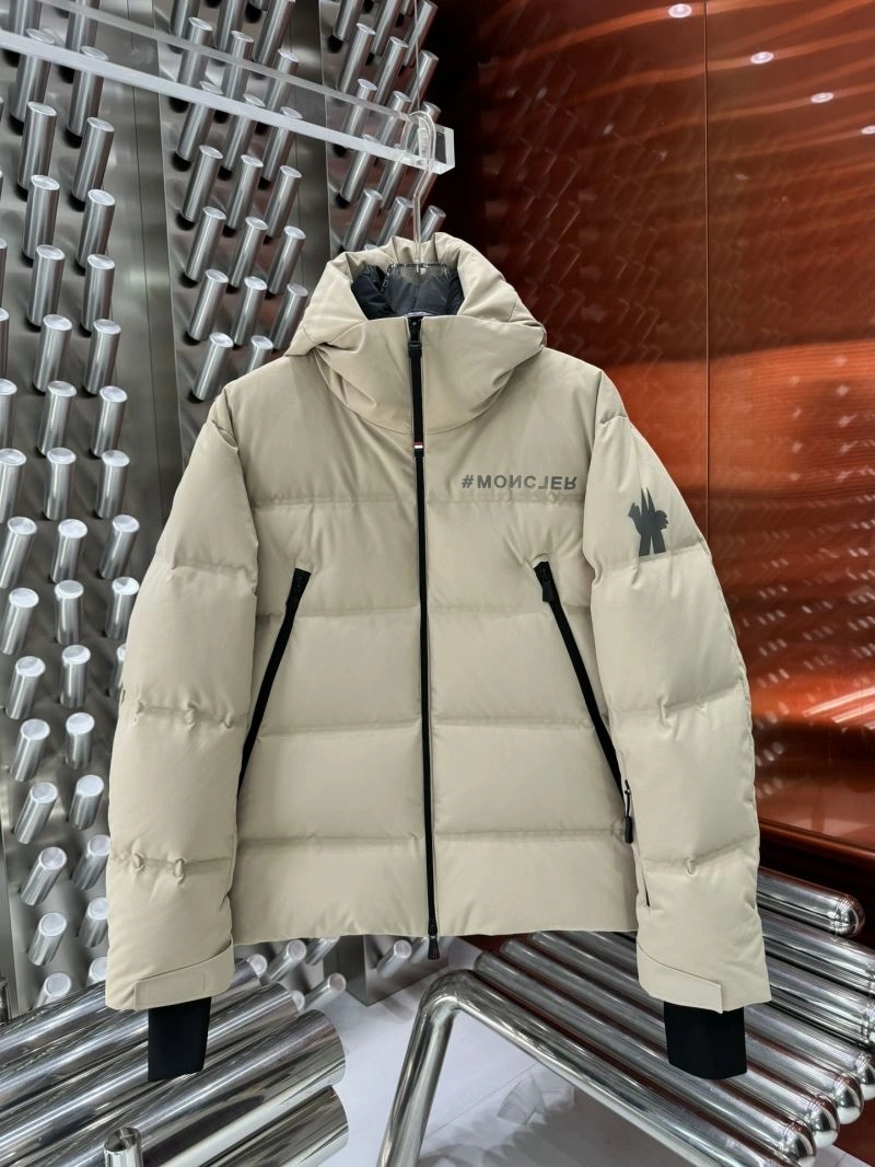 Bold Moncler Down Jackets 143935