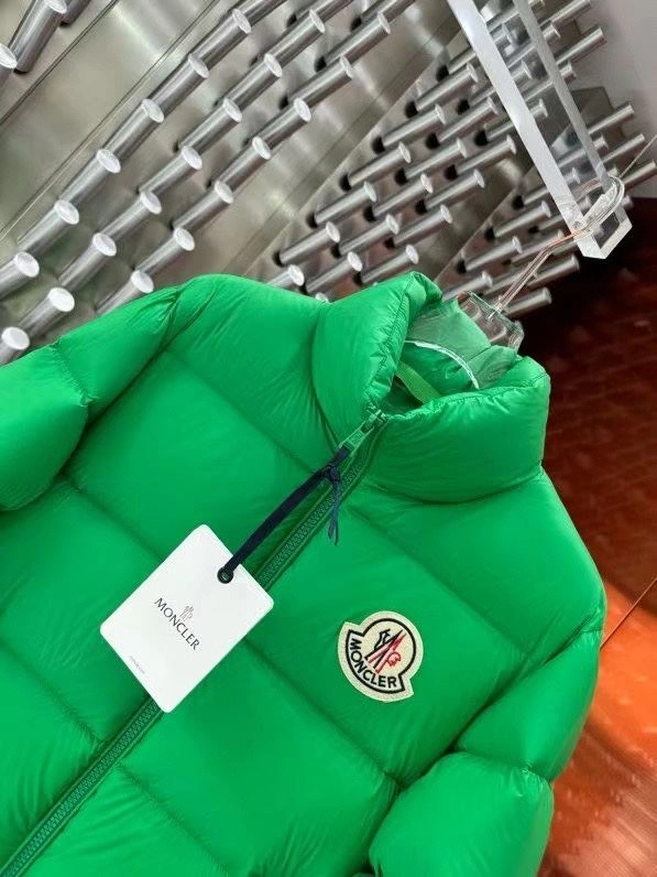 Moncler Down Jackets FastDry 143915