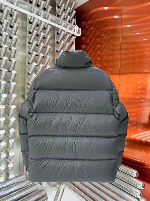 ComfortFit Moncler Down Jackets 143921