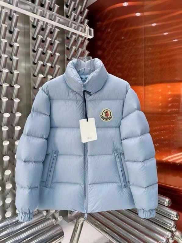 UrbanChic Moncler Down Jackets 143916