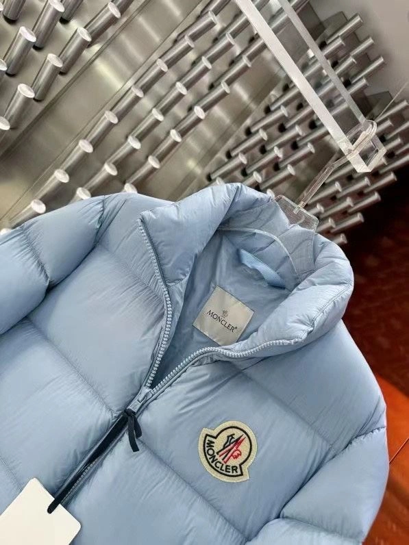 UrbanChic Moncler Down Jackets 143916