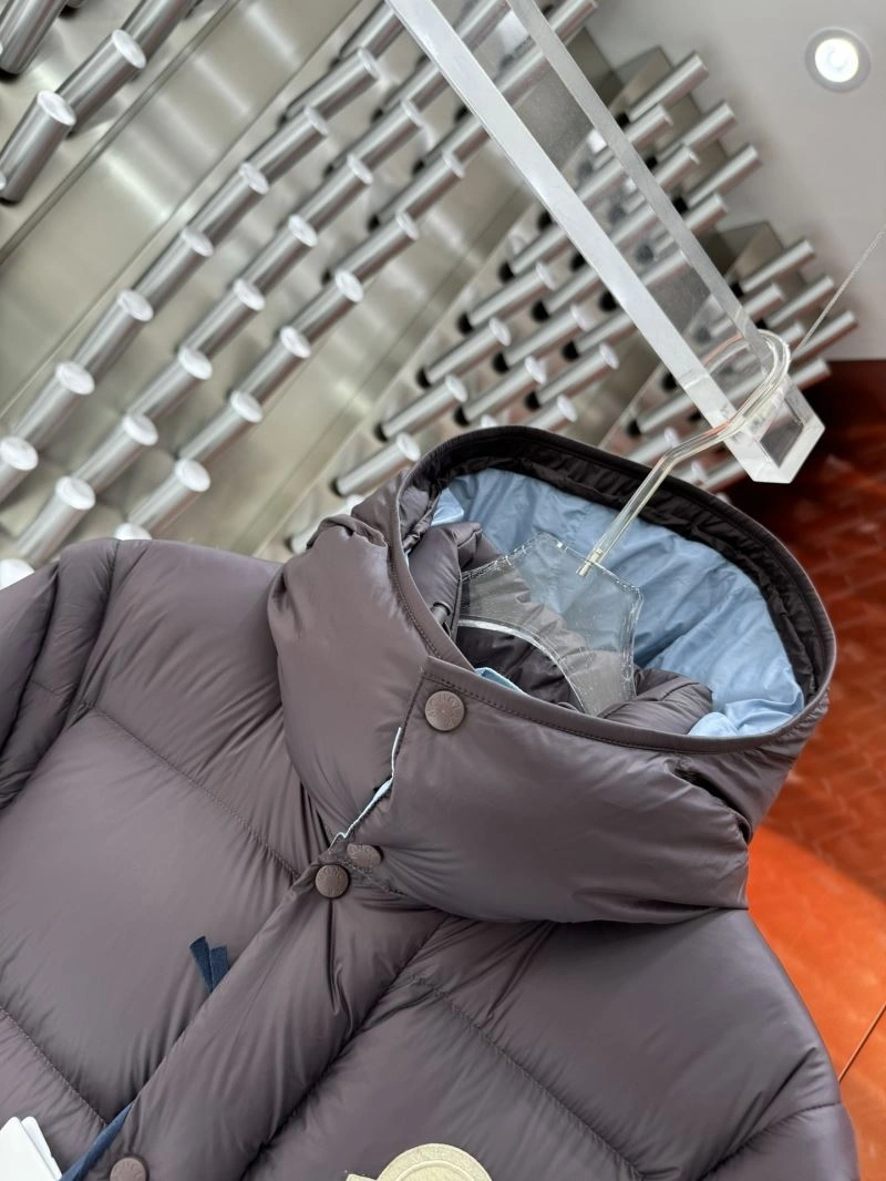 Moncler Down Jackets ComfortFit 143913