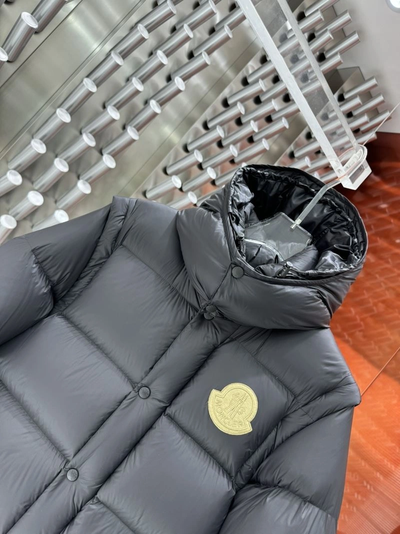 Moncler Down Jackets Elegant 143936