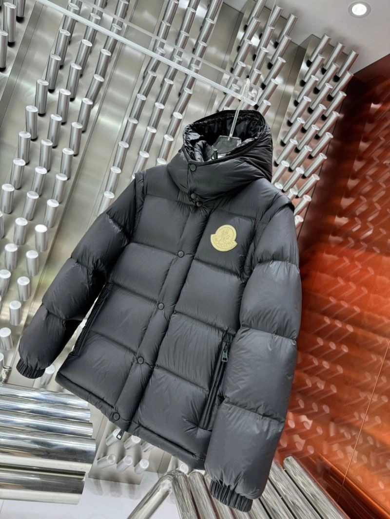 Moncler Down Jackets Elegant 143936