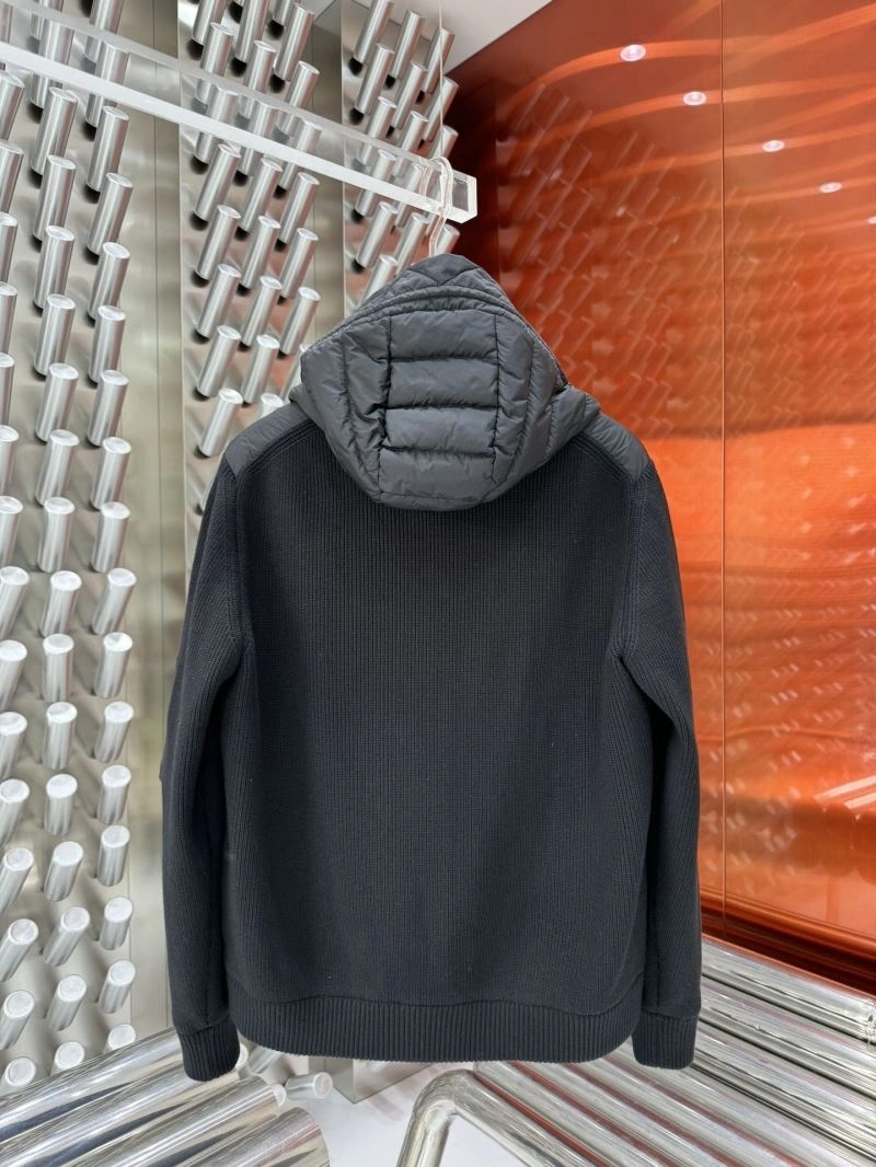 Popular Moncler Down Jackets 143903