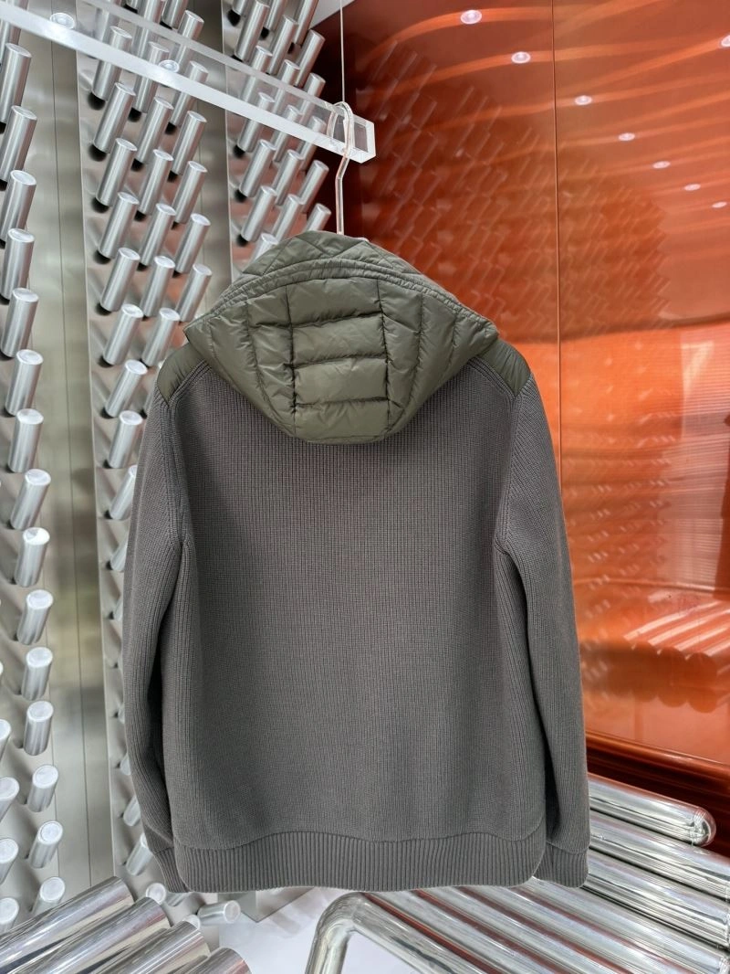 Affordable Moncler Down Jackets 143901