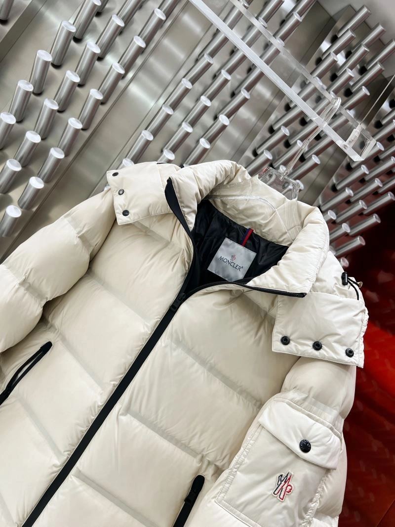 Moncler Down Jackets Seasonal 143900