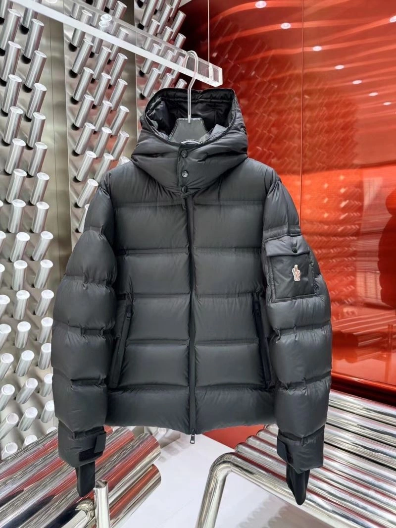 Moncler Down Jackets Thermal 143899