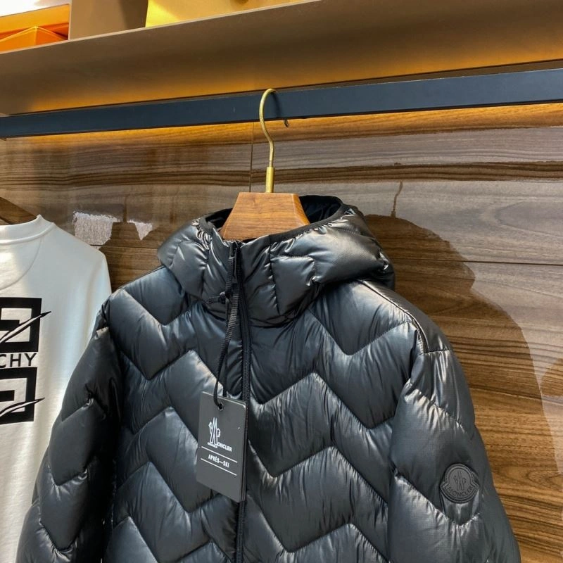 Moncler Down Jackets Cozy 143891