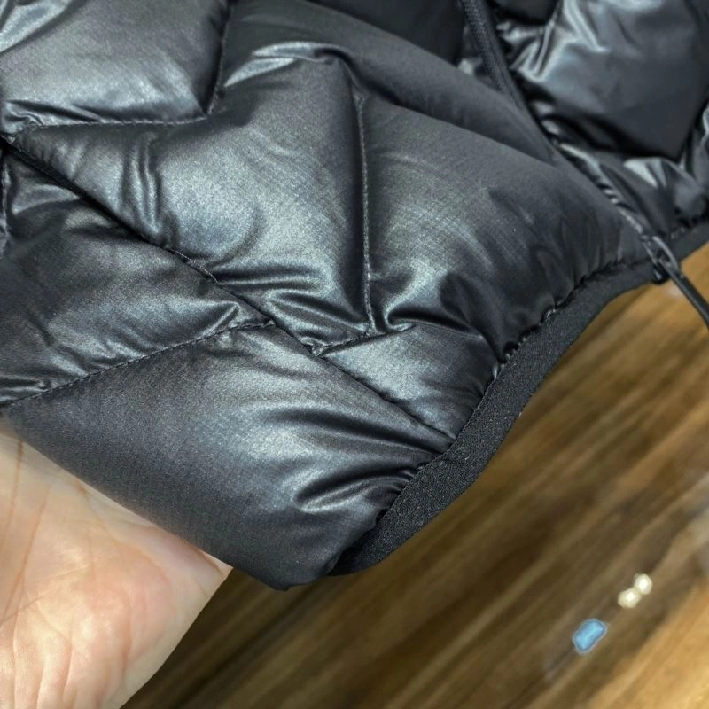 Moncler Down Jackets Cozy 143891