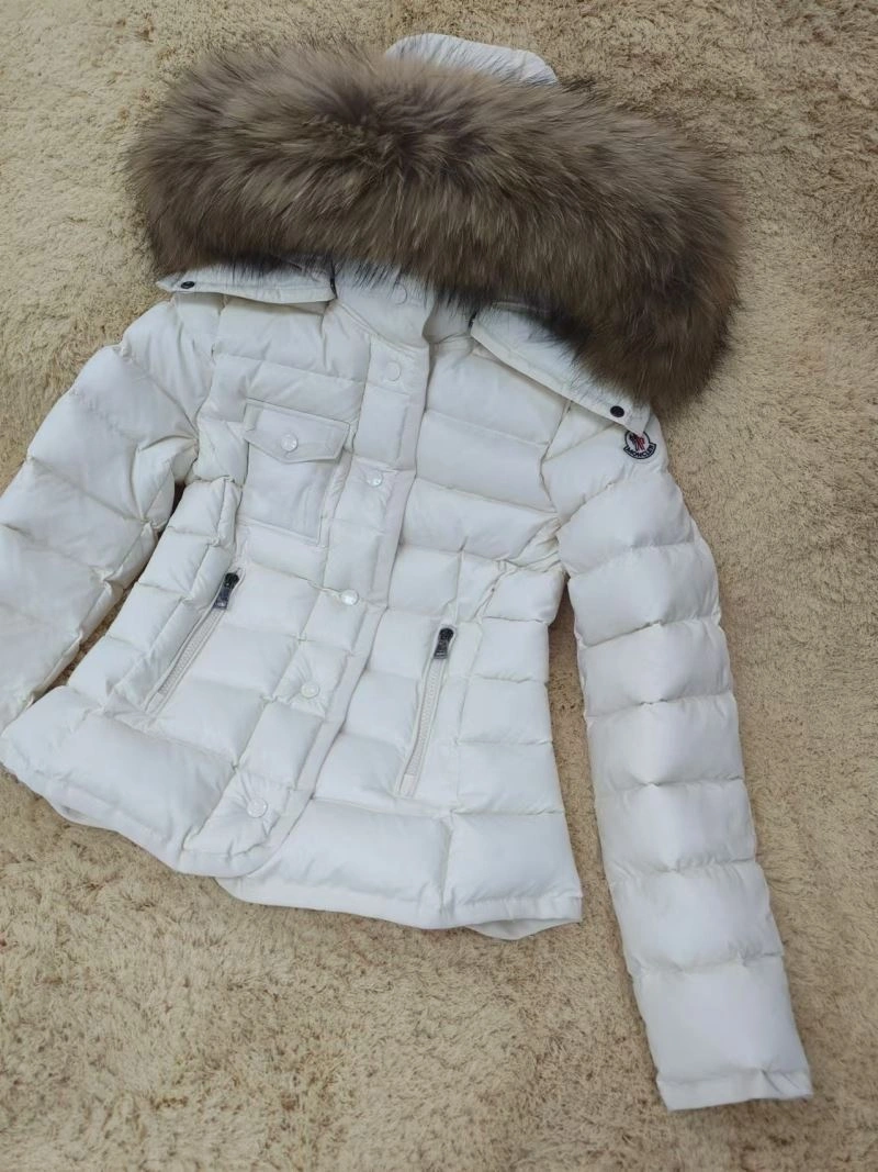 Moncler Down Jackets SmoothTexture 143879