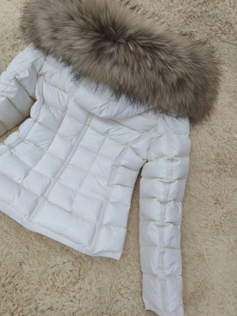 Moncler Down Jackets SmoothTexture 143879