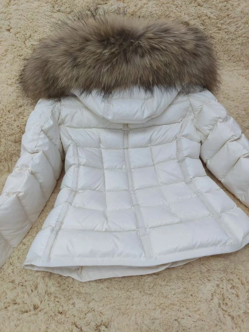 Moncler Down Jackets SmoothTexture 143879