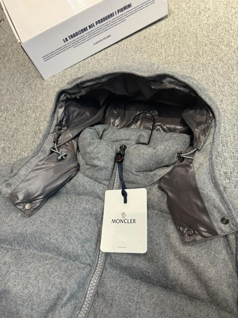WellDesigned Moncler Down Jackets 143883