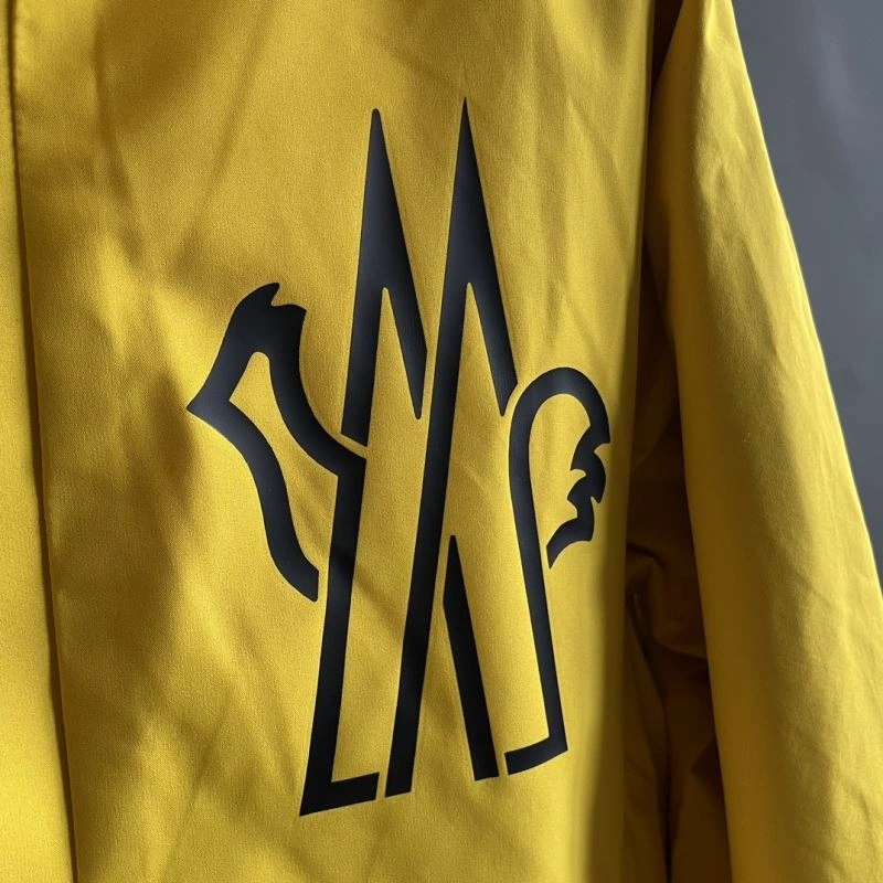 Versatile Moncler Down Jackets 143884
