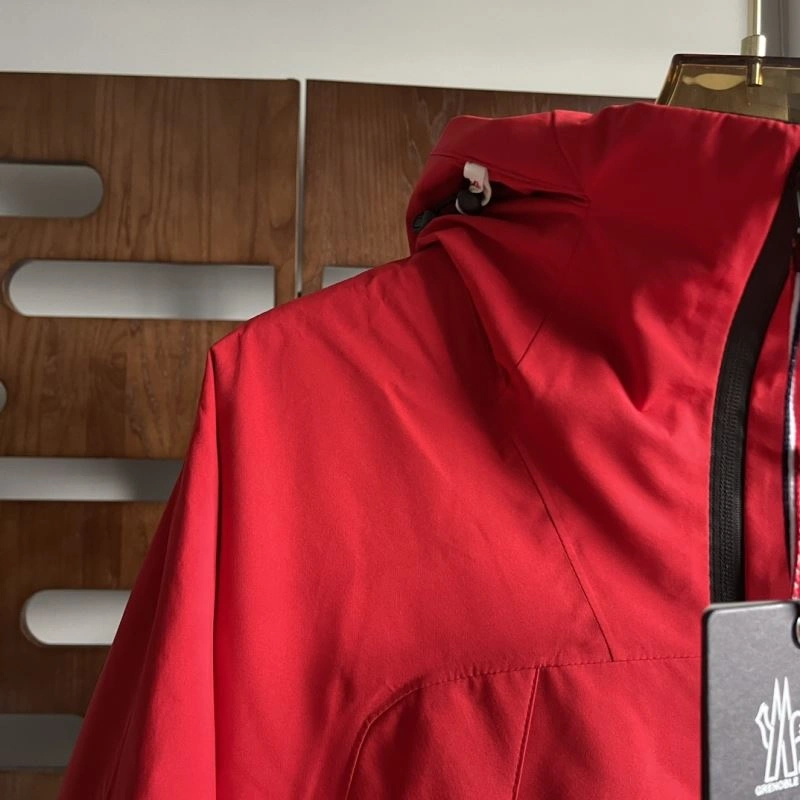 Moncler Down Jackets Lightweight 143869