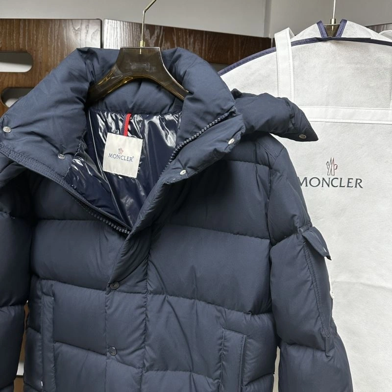 Stylish Moncler Down Jackets 143877