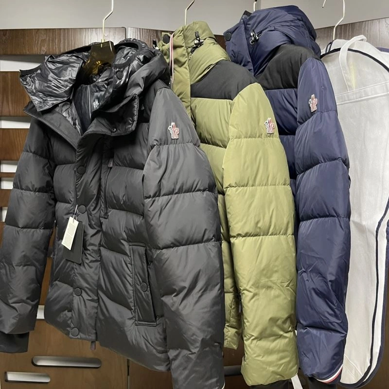 Sophisticated Moncler Down Jackets 143873