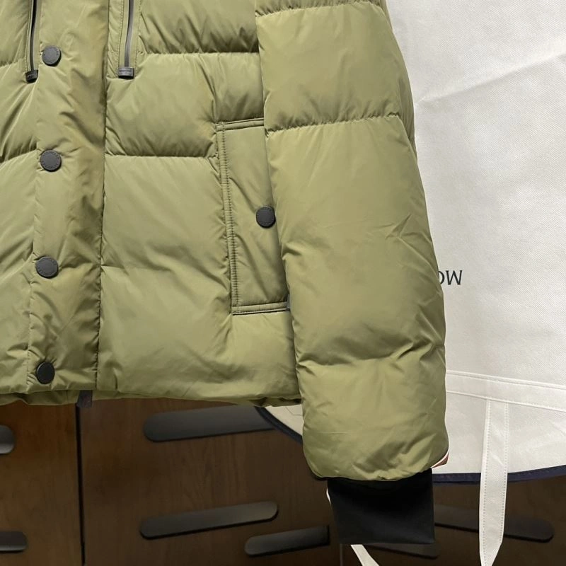 Sophisticated Moncler Down Jackets 143873