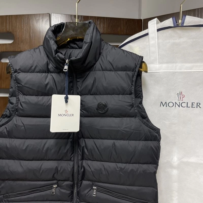 Moncler Down Jackets ModernLook 143864
