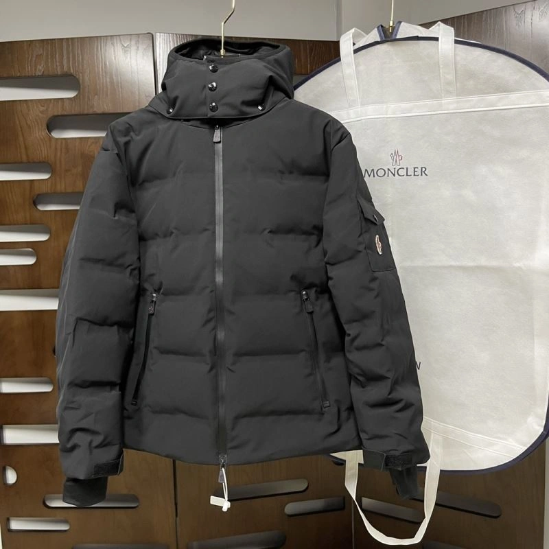 Packable Moncler Down Jackets 143863