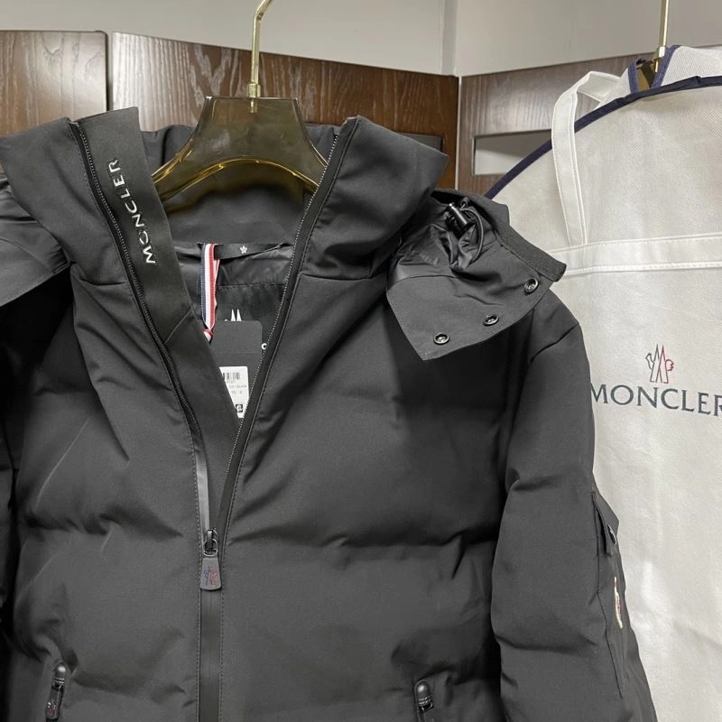 Packable Moncler Down Jackets 143863