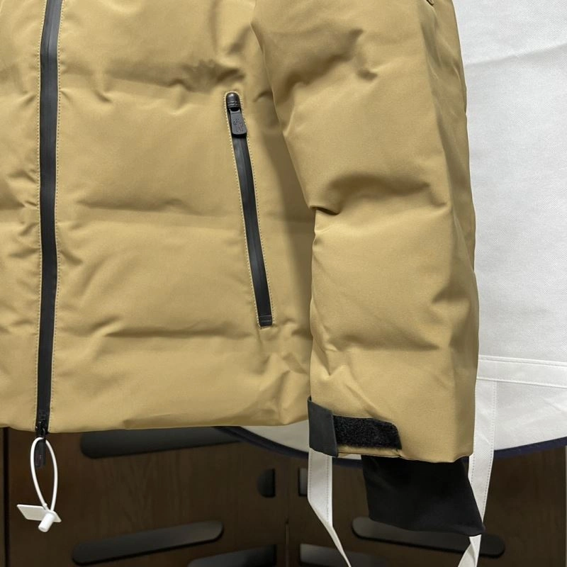 Moncler Down Jackets Elegant 143861