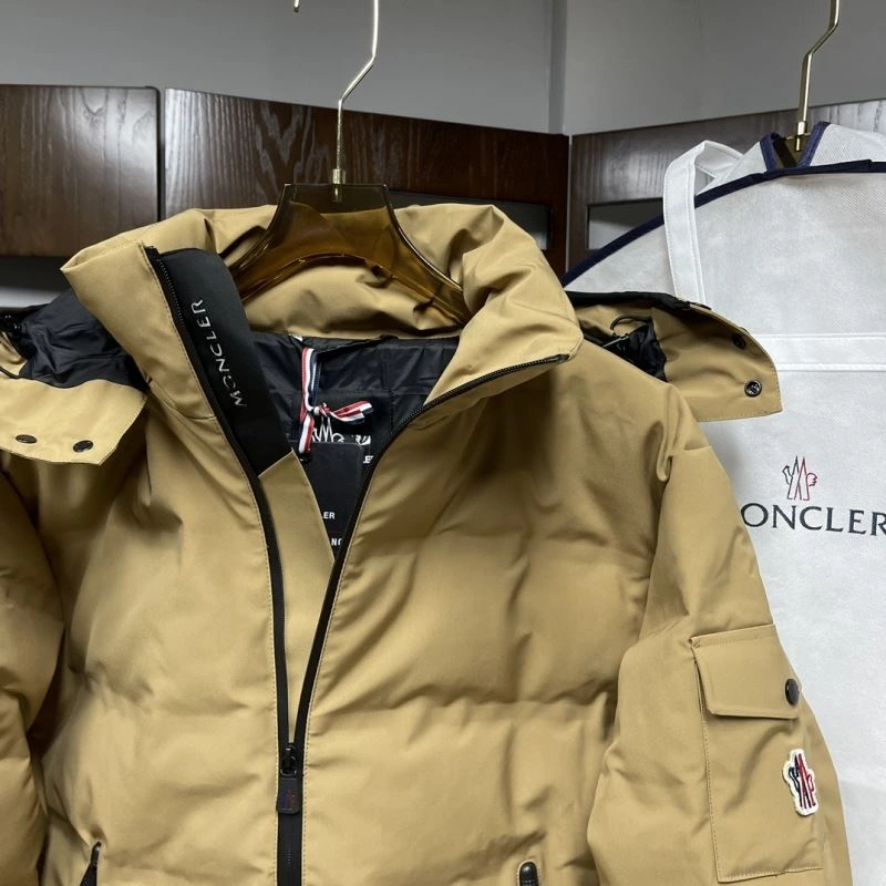 Moncler Down Jackets Elegant 143861