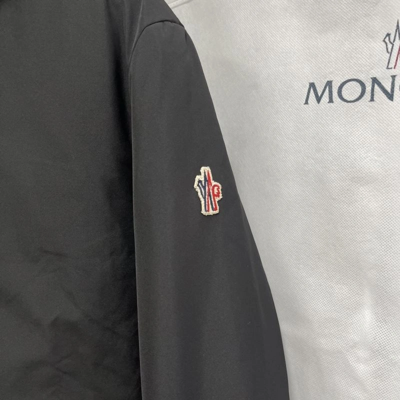 Timeless Moncler Down Jackets 143862