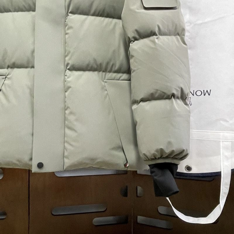 Moncler Down Jackets Packable 143858