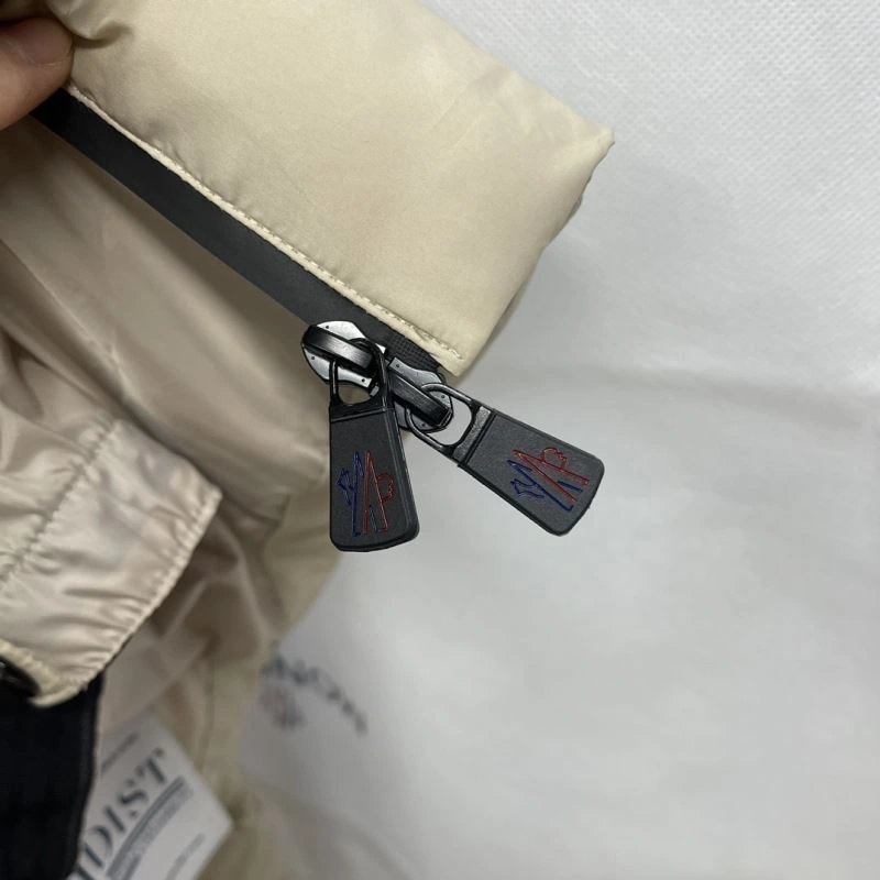 ZeroBulk Moncler Down Jackets 143856