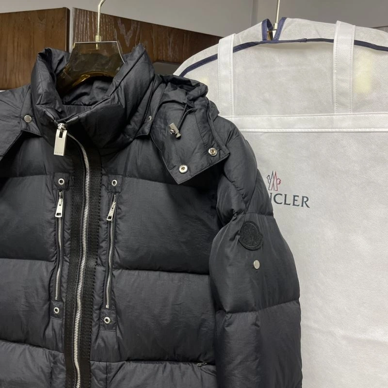 Unisex Moncler Down Jackets 143855