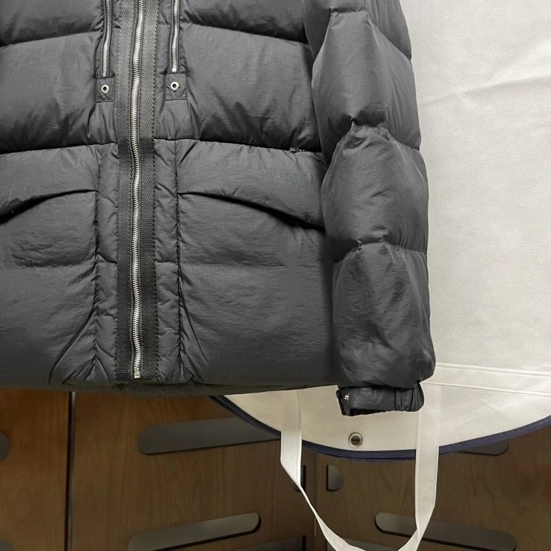 Unisex Moncler Down Jackets 143855