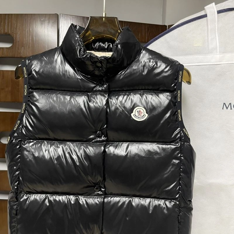 Moncler Down Jackets OdorResistant 143844