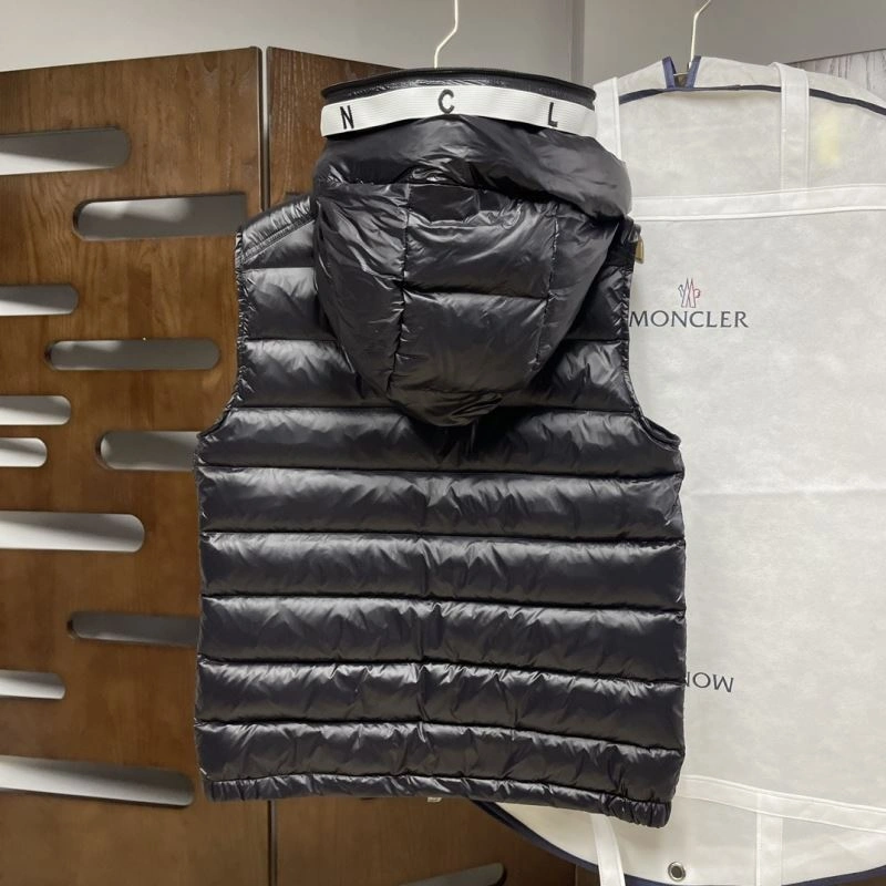 Moncler Down Jackets Elegant 143839