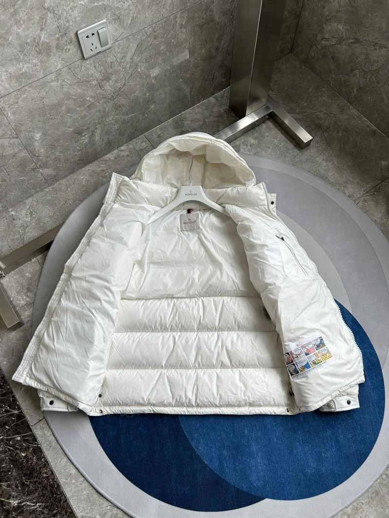 Moncler Down Jackets NewStyle 143832
