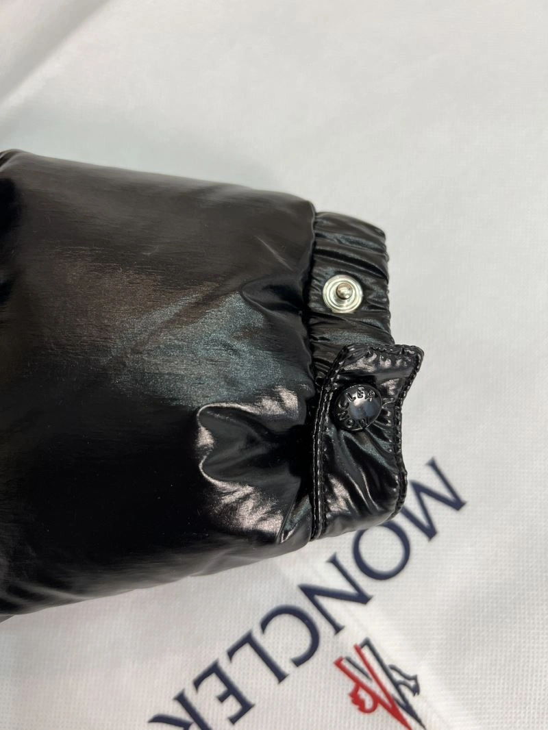TimelessDesign Moncler Down Jackets 143845