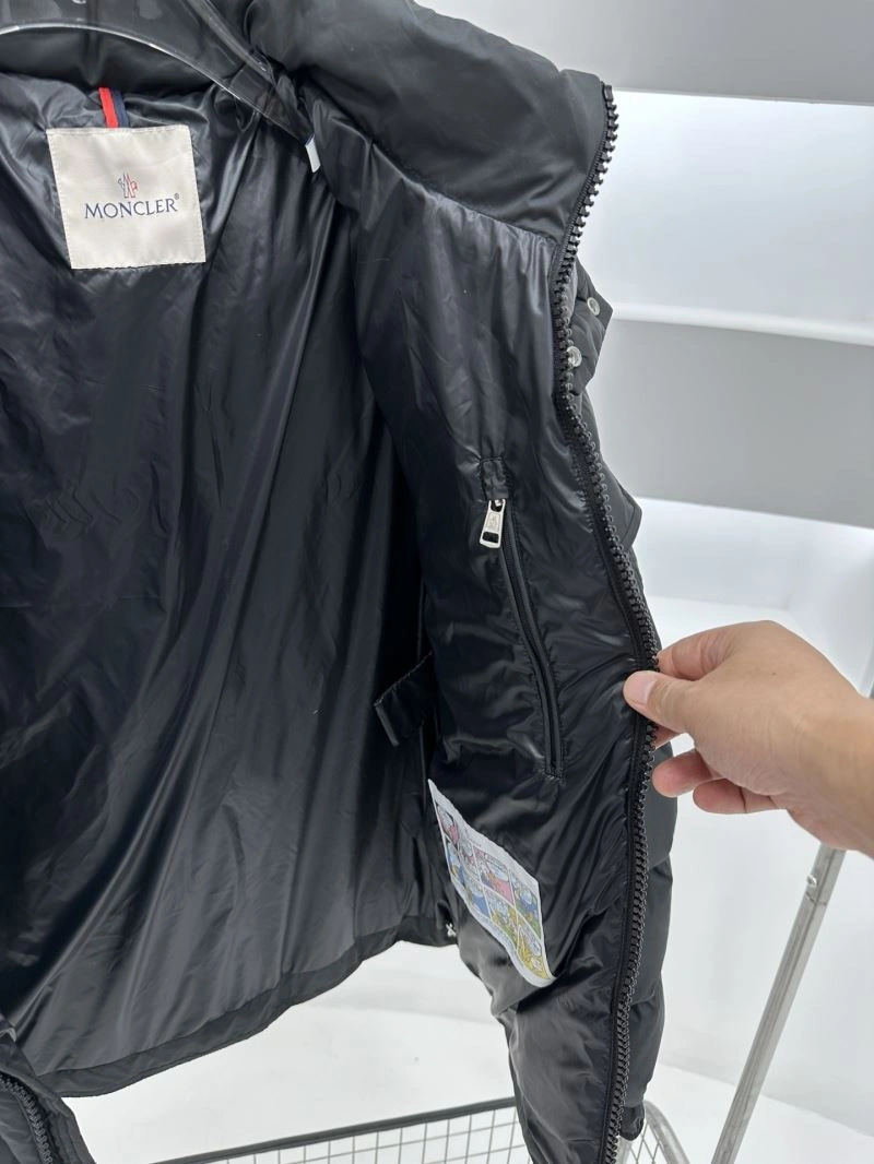 MoistureWicking Moncler Down Jackets 143835