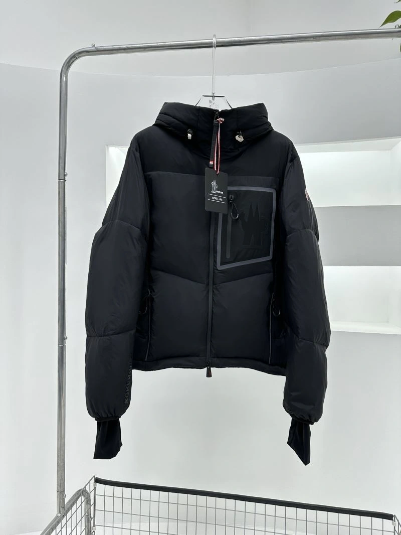 Moncler Down Jackets RelaxedFit 143837