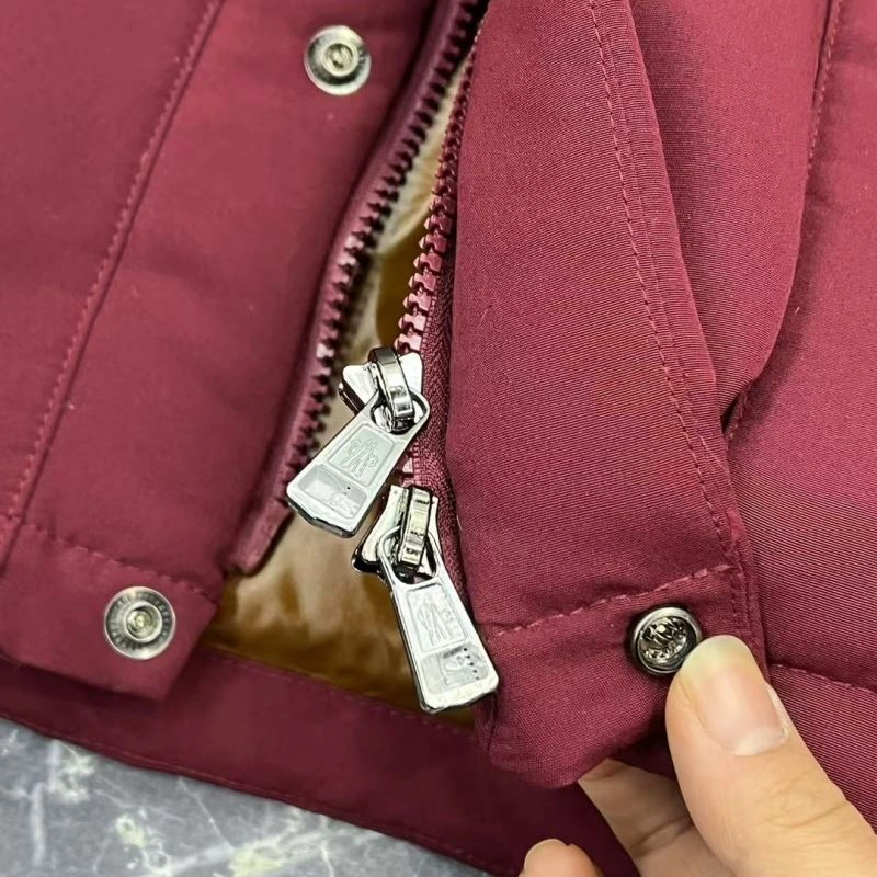 DailyWear Moncler Down Jackets 143824