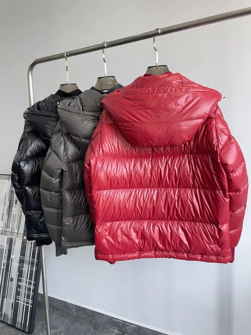 SmoothTexture Moncler Down Jackets 143826